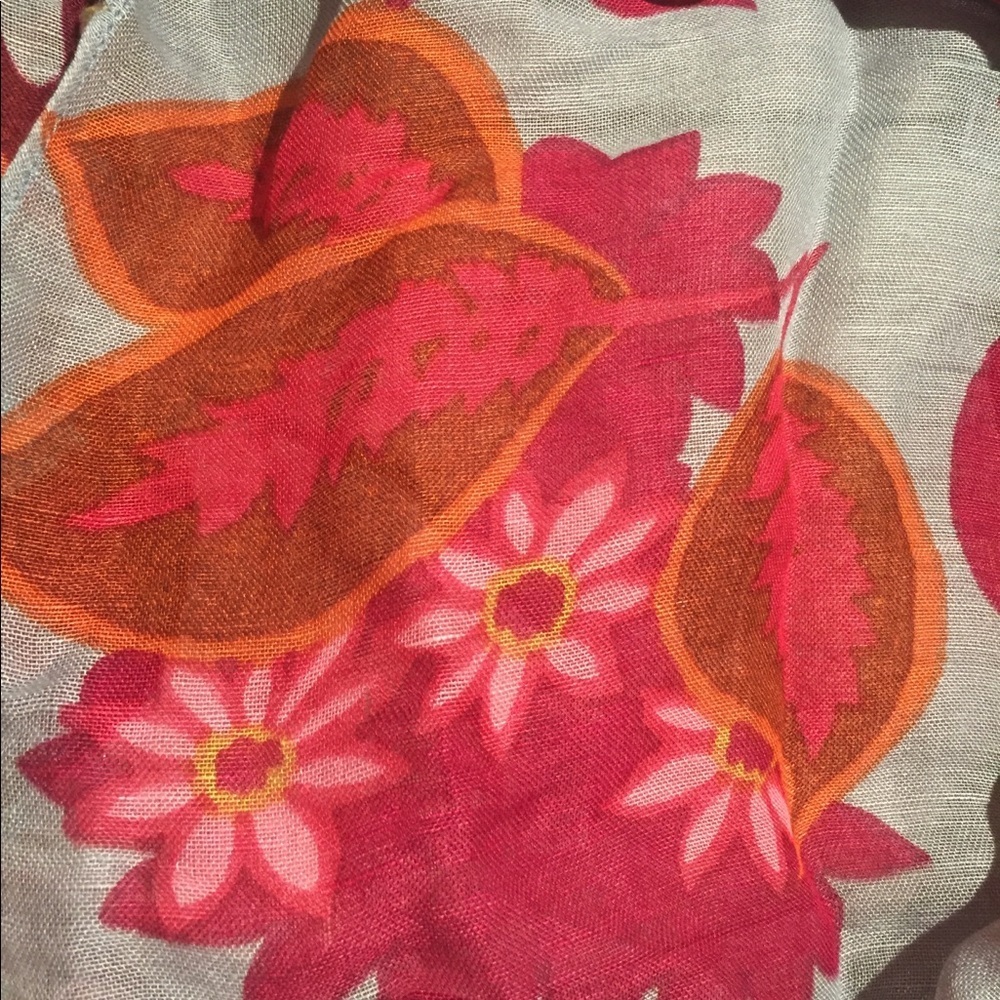 Spartina 449 Infinity Scarf with Tassels Indian Flower  - NWT Retired Pattern - Picture 7 of 9